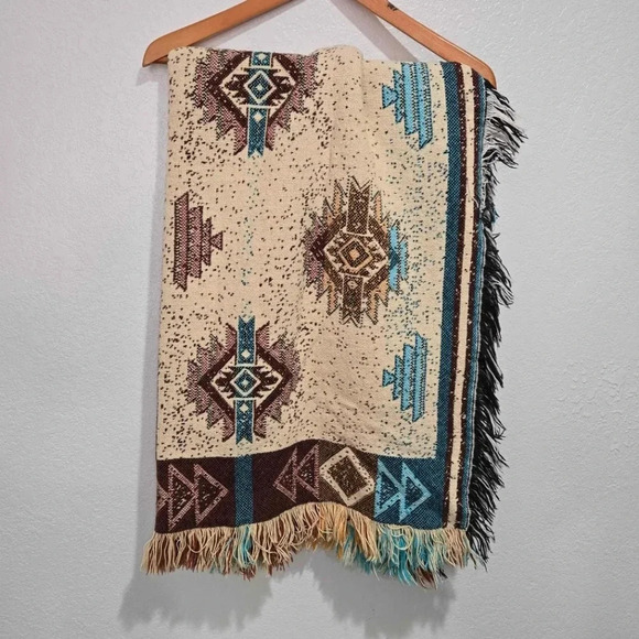 Southwest Tribal Fringe Throw Blanket Tapestry Turquoise Boho Vintage - Picture 1 of 3